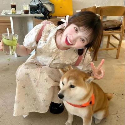 黄色